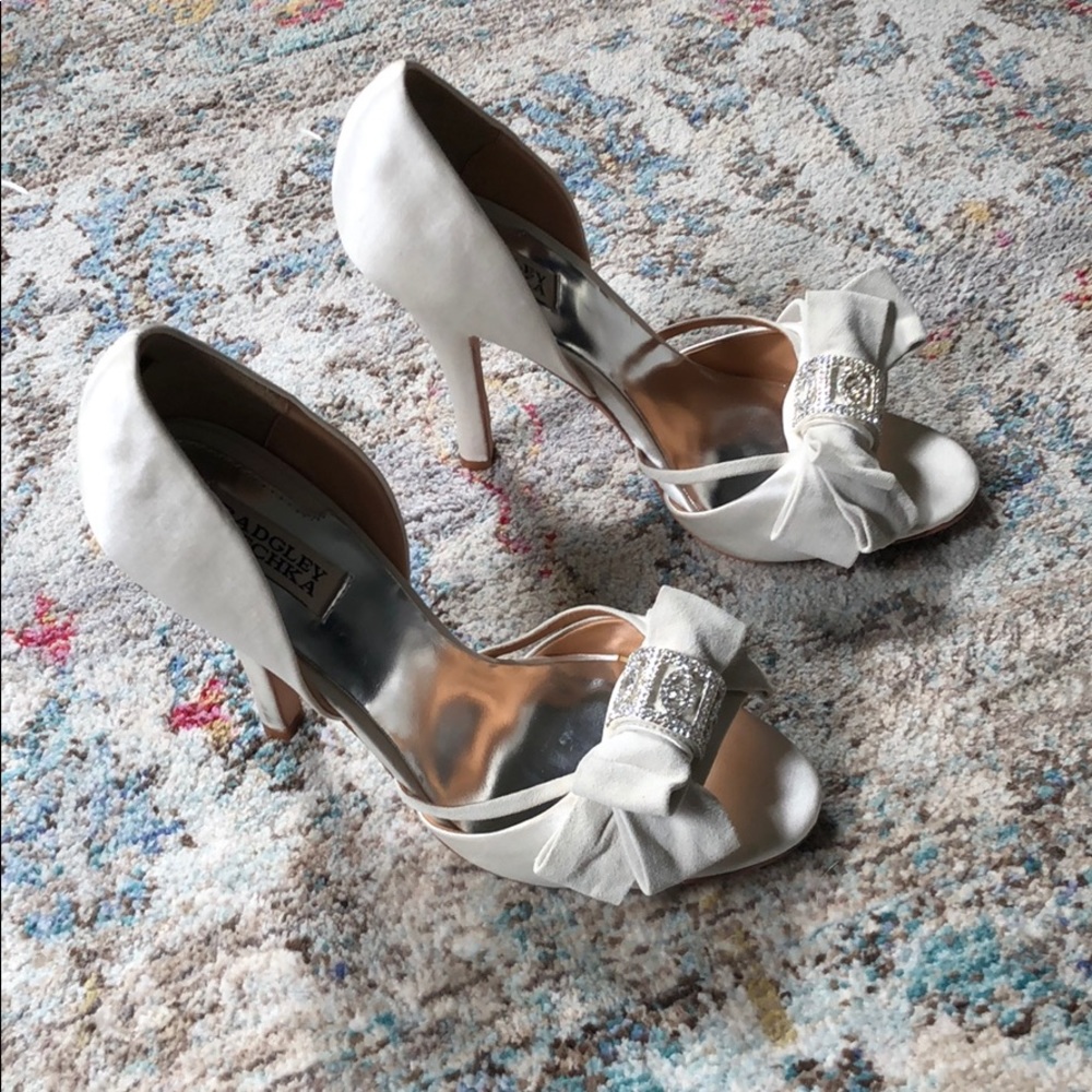 Badgley Mischka Embellished Pumps - Picture 2 of 5